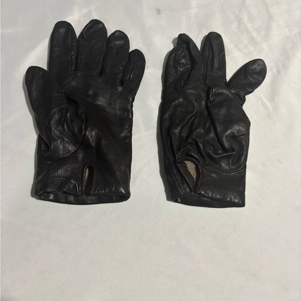 Fownes gloves